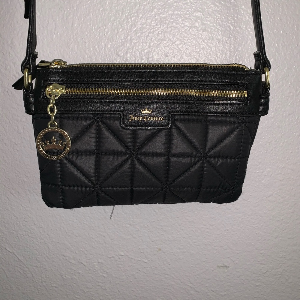 Juice Couture mini shoulder bag 7.5-6 in❤️❤️❤️❤️